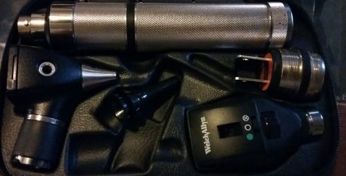 Welch Allyn Diagnostic Set Otoscope Ophthalmoscope battery included