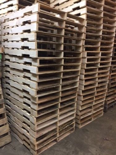 48x40&#034; New 4 way pallets