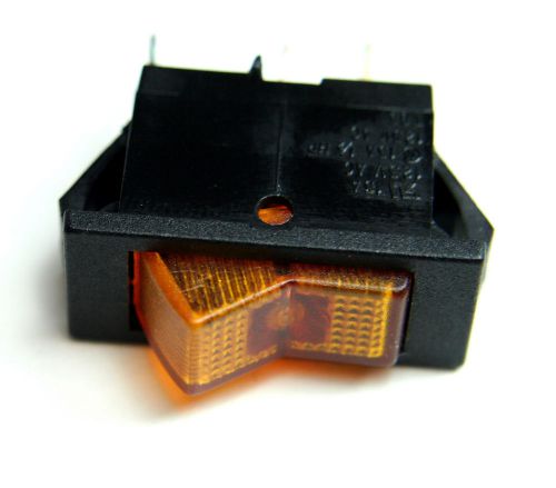 Swann Industries Illuminated Rocker Switch - SPST - 125V 15A - Lighted Amber