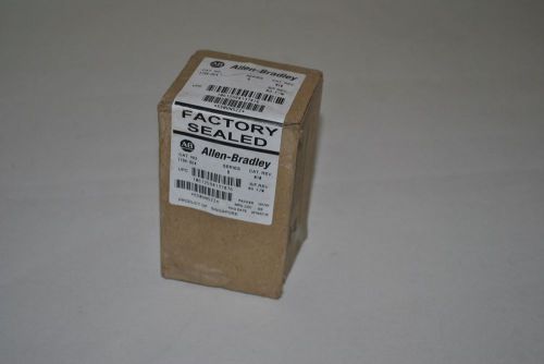 1794-OE4  ALLEN BRADLEY ANALOG  OUTPUT MODULE 1794OE4