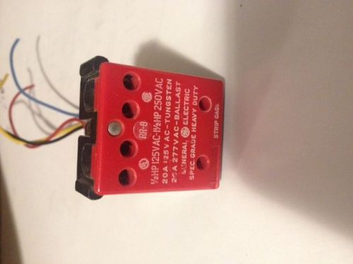 GE RR-8  LIGHTING RELAY 277 VOLT SPEC. GRADE HEAVY DUTY, 24V COIL