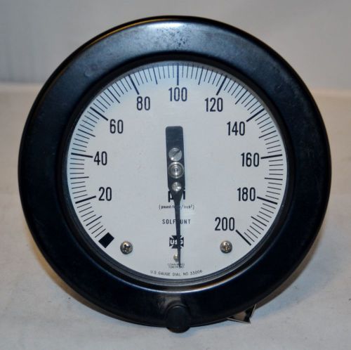 US Gauge Division 4 1/2&#034; 200 PSI Pressure Gauge 1985 Production Gauge (Used)