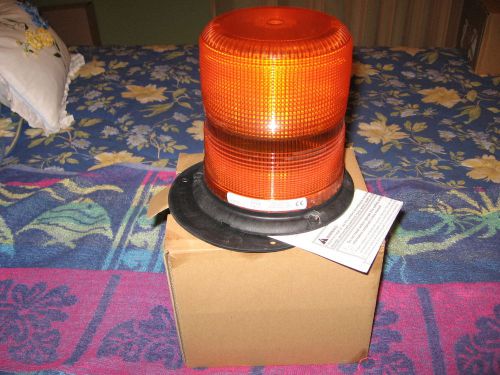 grote emergency,lighting strobe light beacon #77133 polycarbonate in good condi