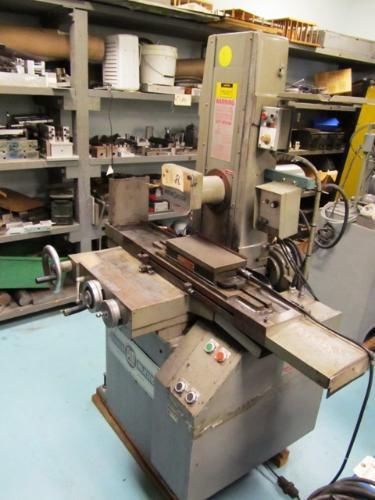 6&#034; W 18&#034; L Parker-Majestic 2Z SURFACE GRINDER, power elev., all three handwheels