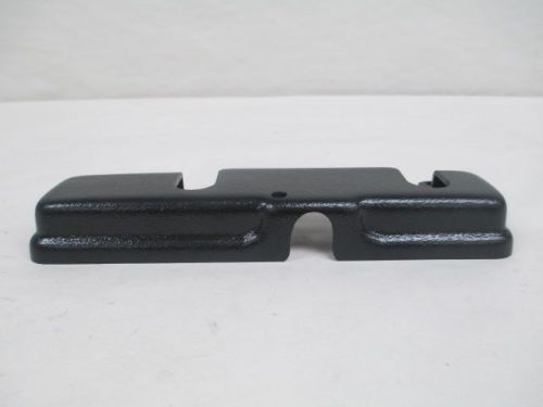 New lantech 40097601 9.125 x3 x1 in latch cover stretch wrapper  d214258 for sale