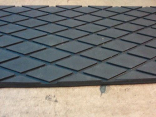 RB DIAMOND PATTERN  RUBBER MAT 10/11 MM THK X48&#034;WIDE