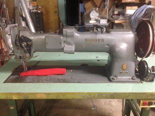 SINGER 144W204, 20&#034; LONG ARM, WALKING FOOT SEWING MACHINE