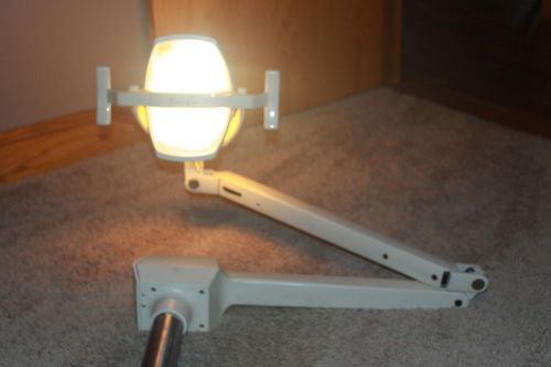 Pelton Crane Dental Light Wall or Ceiling Mount Work Or Medical