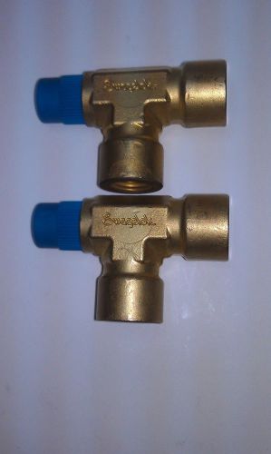 2- swagelok heavy brass male run t with 1/4&#034; npt for sale