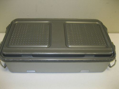 GENESIS MEDICAL STERILIZATION CONTAINER 21-1/2&#034;  x 12&#034; x 5-1/4&#034;