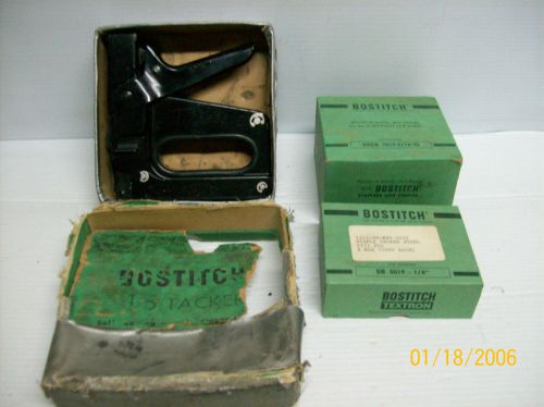 Vintage bostitch heavy duty t5 stapler tacker with staples (1/4&#034; and 9/16&#034;) for sale