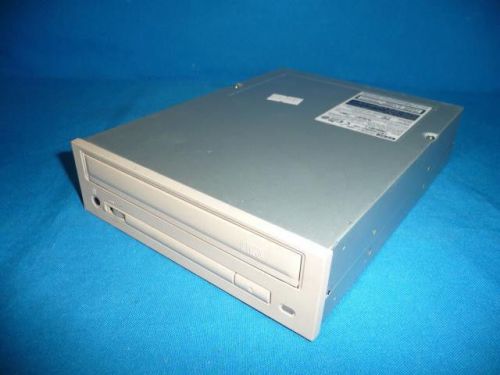 Teac CD-524E CD-ROM Drive  C