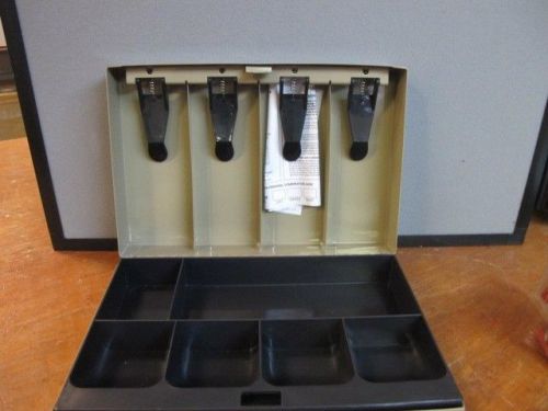 PM COMPANY 04961 SECURITY COMBINATION STEEL CASH LOCK BOX  BEIGE 11.5X7.75X3.25&#034;