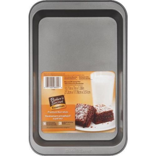 World Kitchen/Ekco 1114441 Baker&#039;s Secret Cake Pan-BS BICUIT/BROWNIE PAN