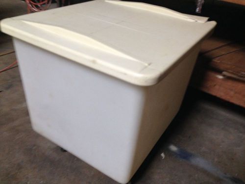 COMMERCIAL KITCHEN RESTAURANT BAKERY INGREDIENT FLOUR BIN 18&#034; X 20&#034; X 16&#034;