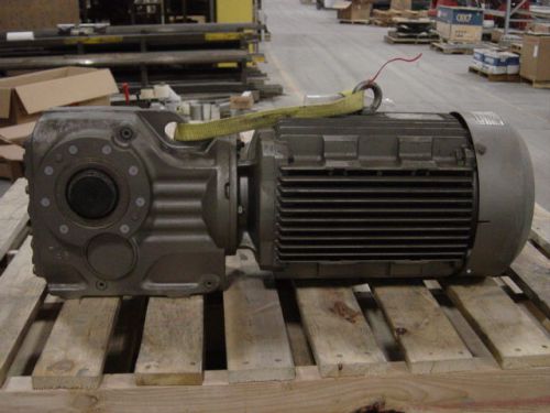 NEW:  SEW Eurodrive GEAR MOTOR 15 HP  75 RPM 3/60/480