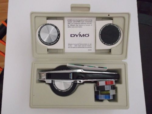 Vintage dymo deluxe labeling kit 1550 w/ carrying case &amp; embossing wheels for sale