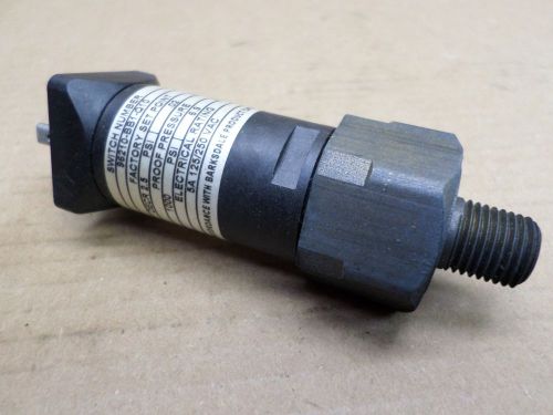 Barksdale 96210-BB01-Q10 Pressure Switch