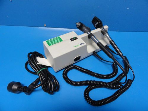 Welch allyn 767 transformer w/ 23810 otoscope &amp; 11710 ophthalmoscope heads for sale