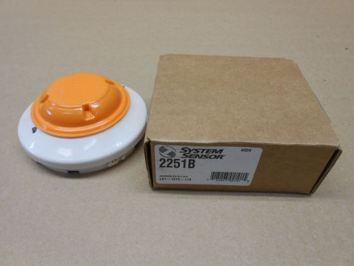 1 NIB SYSTEM SENSOR 2251B PHOTOELECTRIC SMOKE DETECTOR