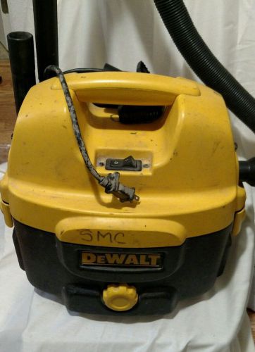 Dewalt dc500 heavy duty 2 gallon shop vac for sale