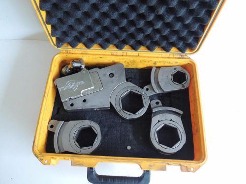 TORQ-LITE IU-3XL HYDRAULIC TORQUE WRENCH WITH 4 CASSETTES LINKS IU3XL