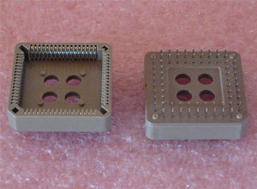 68 PIN PLCC SOCKET THROUGH HOLE (10 pcs)  ** NEW **