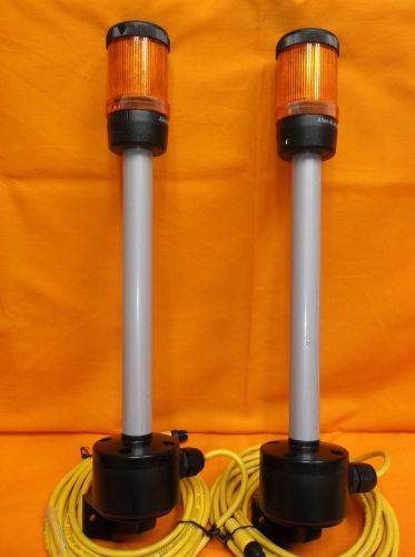 2 Allen-Bradley Control Tower Lights Amber 24V LED 25cm Pole Vertical Mount Base