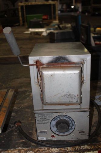 THERMOLYNE 2000 MUFFLE FURNACE