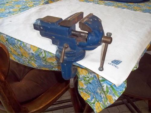 Bench Vise clamping swivel base table edge