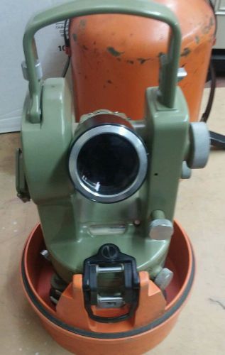 WILD HEERBRUGG  T1 THEODOLITE