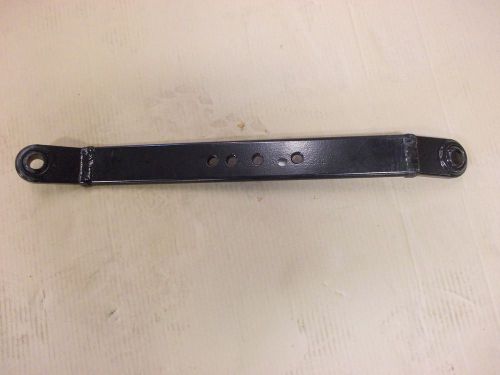 SINGLE DRAFT LINK L/R FOR JOHN DEERE 790 OR 3005 UTIL TRAC OM0394