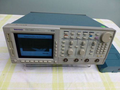 TEKTRONIX TDS 540D 4 CHANNEL DIGITAL OSCILLOSCOPE GUARANTEED TDS540D