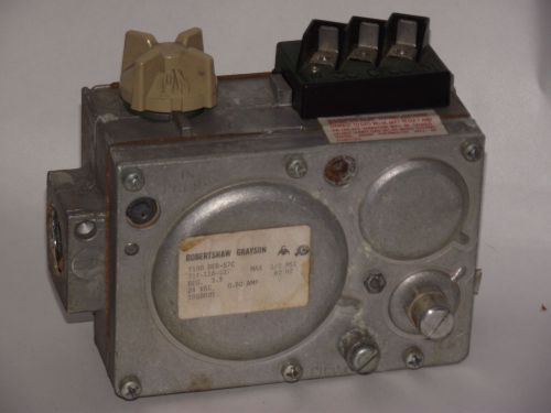 Robertshaw grayson 7100 der-s7c   71f-11a-017  lennox 18g8801 gas valve for sale