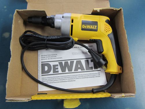 DeWALT Heavy-Duty VSR Versa-Clutch (Tek) Screwdriver Screwgun New In Open Box