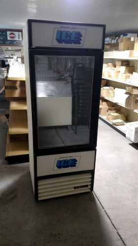 True GDIM-26 Glass Door Ice Merchandiser