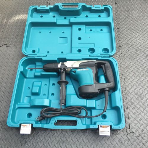 Makita HR4002 1-9/16-Inch SDS-Max Rotary Hammer Hammerdrill Drill