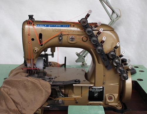 UNION SPECIAL 54200E  4-Needle 8-Thread Chainstitch Industrial Sewing Machine