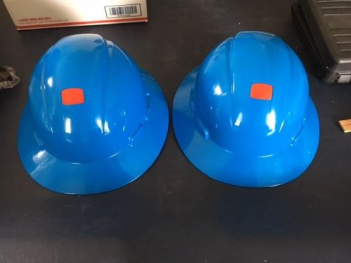 Two 3m full brim hard hat w/ uvicator, 4 pt ratchet suspension, blue h-803r-uv for sale