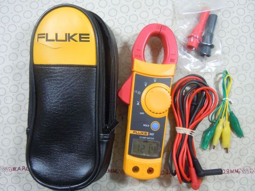 Fluke 322 clamp meter with leads + fluke storage case - 57280. for sale