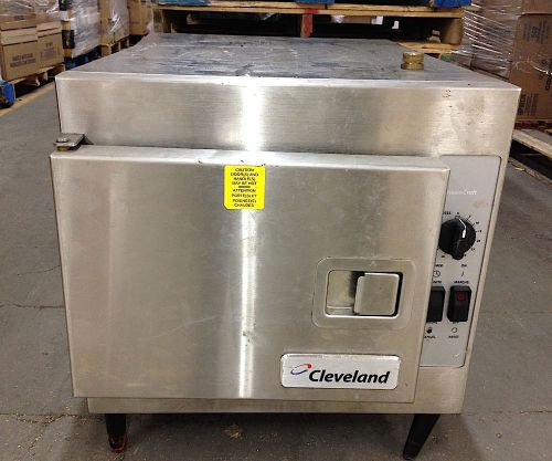 Cleveland Manitowoc SteamCraft 21CET8 3-pan Counter Top Steamer