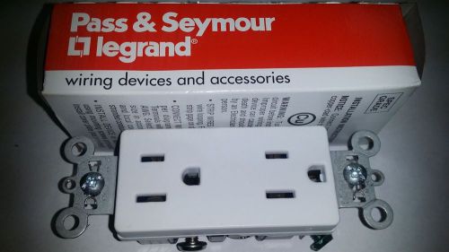 Lot of 5 pass &amp; seymour 26252-w duplex receptacle 15a 125v white for sale