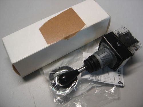 ALLEN BRADLEY 800T-T4T8AAXX TOGGLE SWITCH 4-WAY SPRING RETURN ALL SERIES T NIB