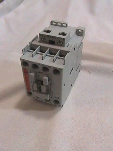 Sprecher+Shuh CS7E 22E 24VDC Contactor (NOS)