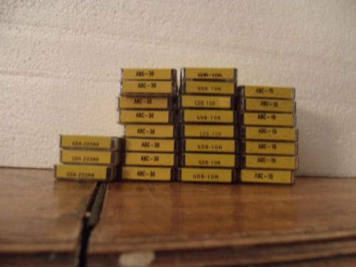 BUSS FUSES ABC15  34pcs   GDB-10A  39pcs  ABC-30  39pcs GDA-200ma 14PCS