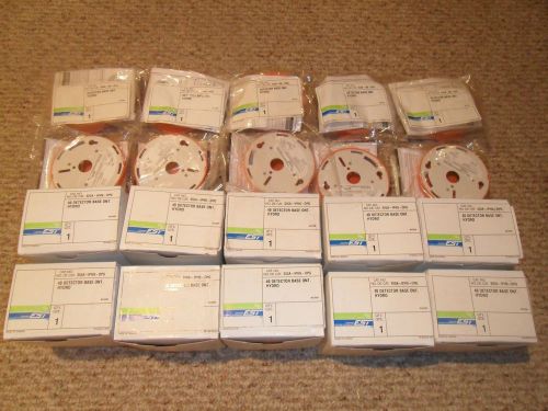 SIGA-IPHS Intelligent 4D Multisensor Smoke Detector &amp; SIGA-SB Mt Base Lot of 10