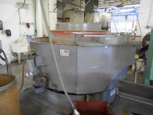 Vibra Finish 22 Cubic Foot Vibratory Bowl Model VF-22M w/ Control Panel