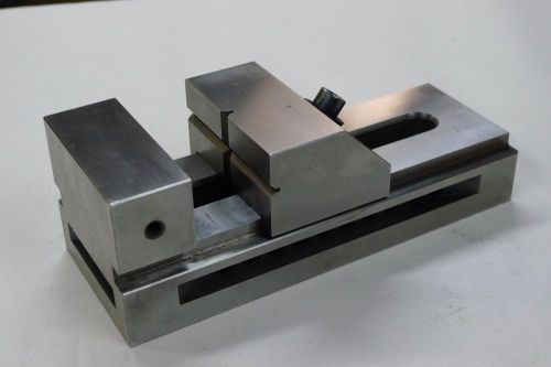 Large machinist grinding vise 9 long 3-1/2 wide 3-1/8 tall, weights 14-1/2 lbs for sale