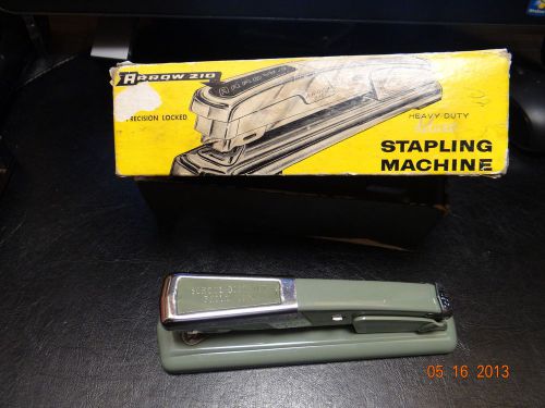 STAPLING MACHINE Arrow210  1964 Release