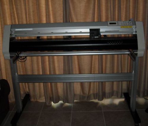 Graphtec Plotter FC7000-100 Vinyl Cutter